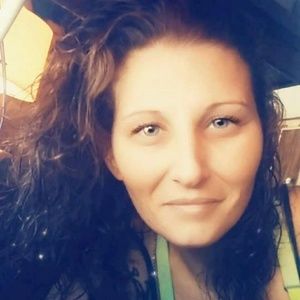 Meet your Posher, Tiffney